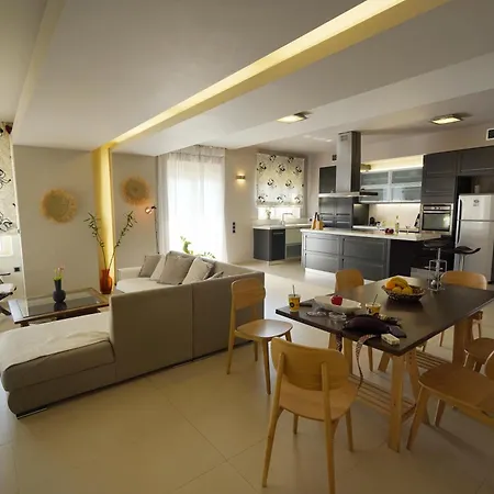 Zoe' S Place In Chania