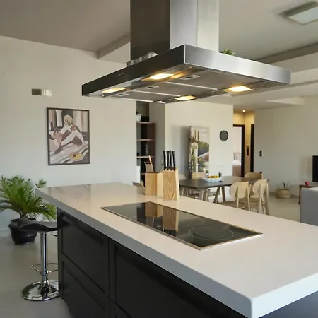 Zoe' S Place In Chania *