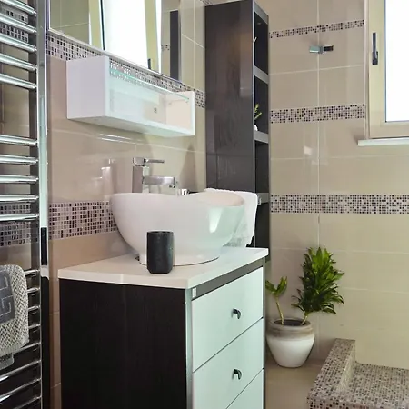 Apartment Zoe' S Place In Chania *